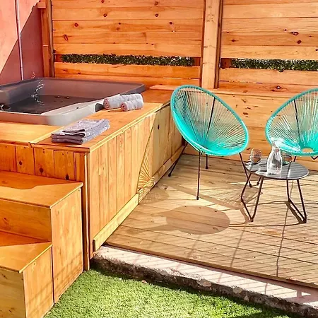 别墅 Cote D'azur Piscine Et *