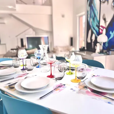 Cote D'azur Piscine Et * Menton