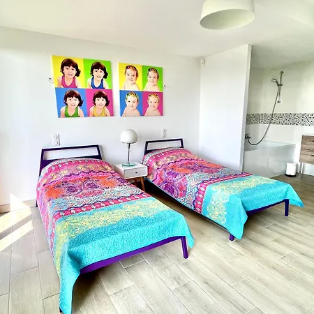 Cote D'azur Piscine Et Villa *