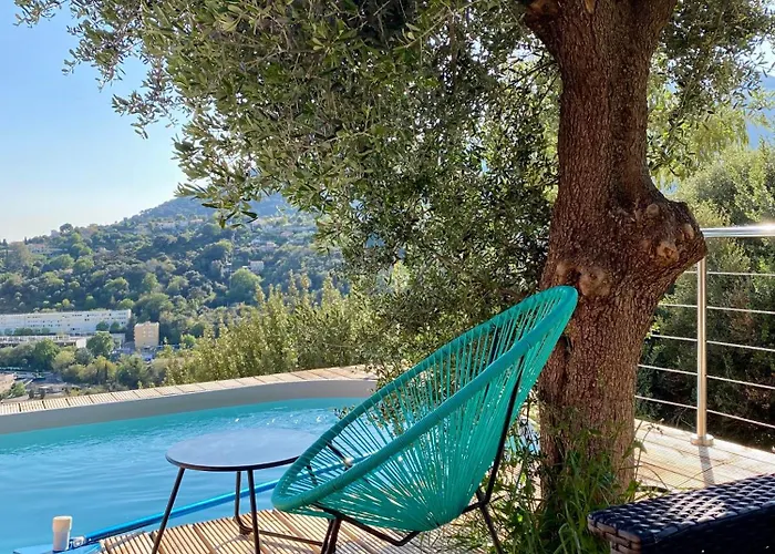 Vila Cote D'azur Piscine Et *